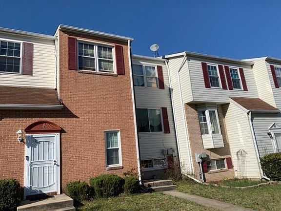 3rd image of 44 Halfpenny Ln