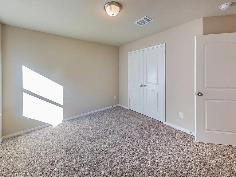 3317 Rolling View Ct — Photo 15