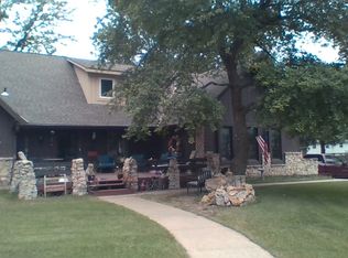 1412 E Cambridge St, Olathe, KS 66062