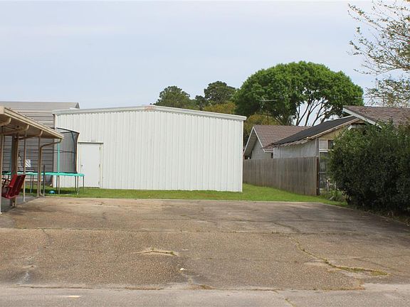 4th image of 129 Saint Agnes Dr