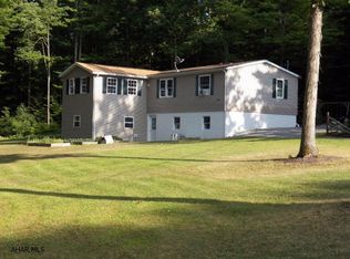 106 Camp Ln, Dysart, PA 16636