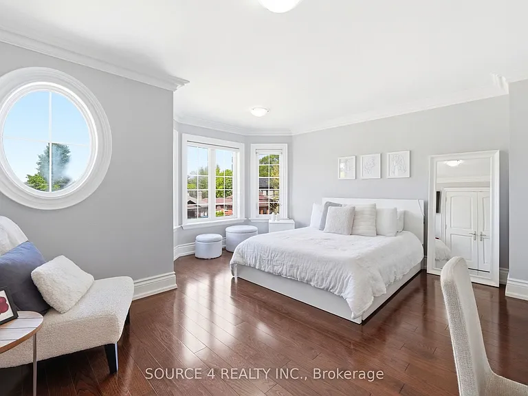 39 Amesbury Dr — Photo 30