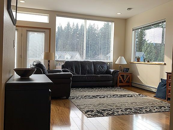 3rd image of 3838 Killewich Dr