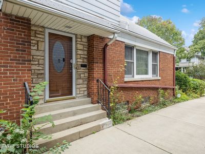 805 Gunderson Ave, Oak Park, IL, 60304