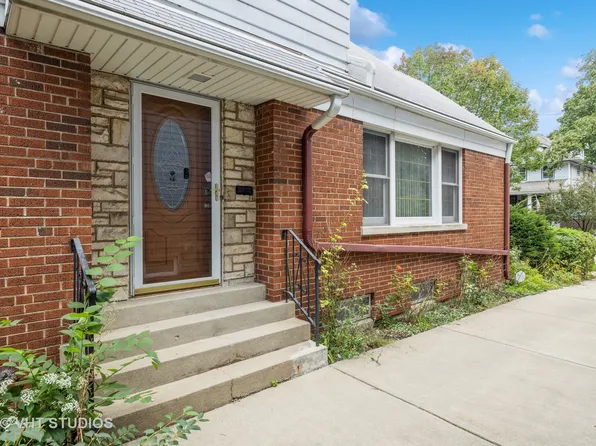 805 Gunderson Ave, Oak Park, IL 60304