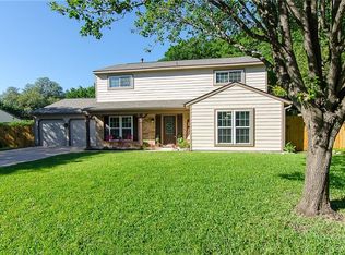 1510 Wildwood Dr, Round Rock, TX 78681