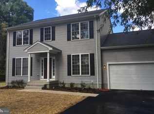 17681 Rose Hill Cir, Dumfries, VA 22026
