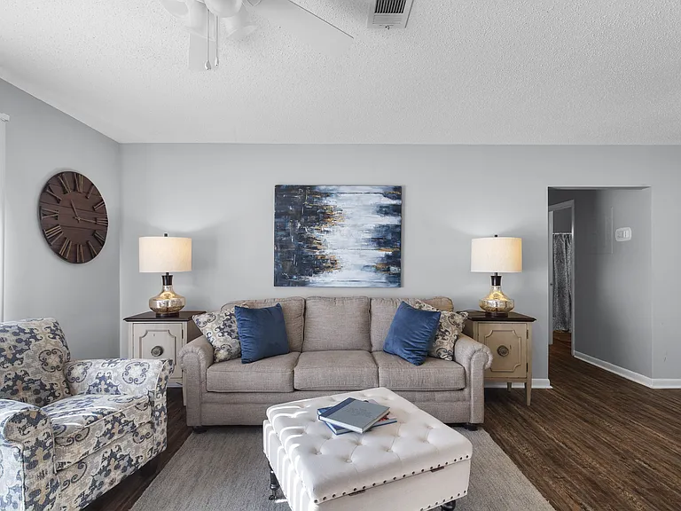 Generous living spaces perfect for relaxing and entertaining at Lakeland East Apartments in Flowood, MS. Managed by Highlands Vista Group.