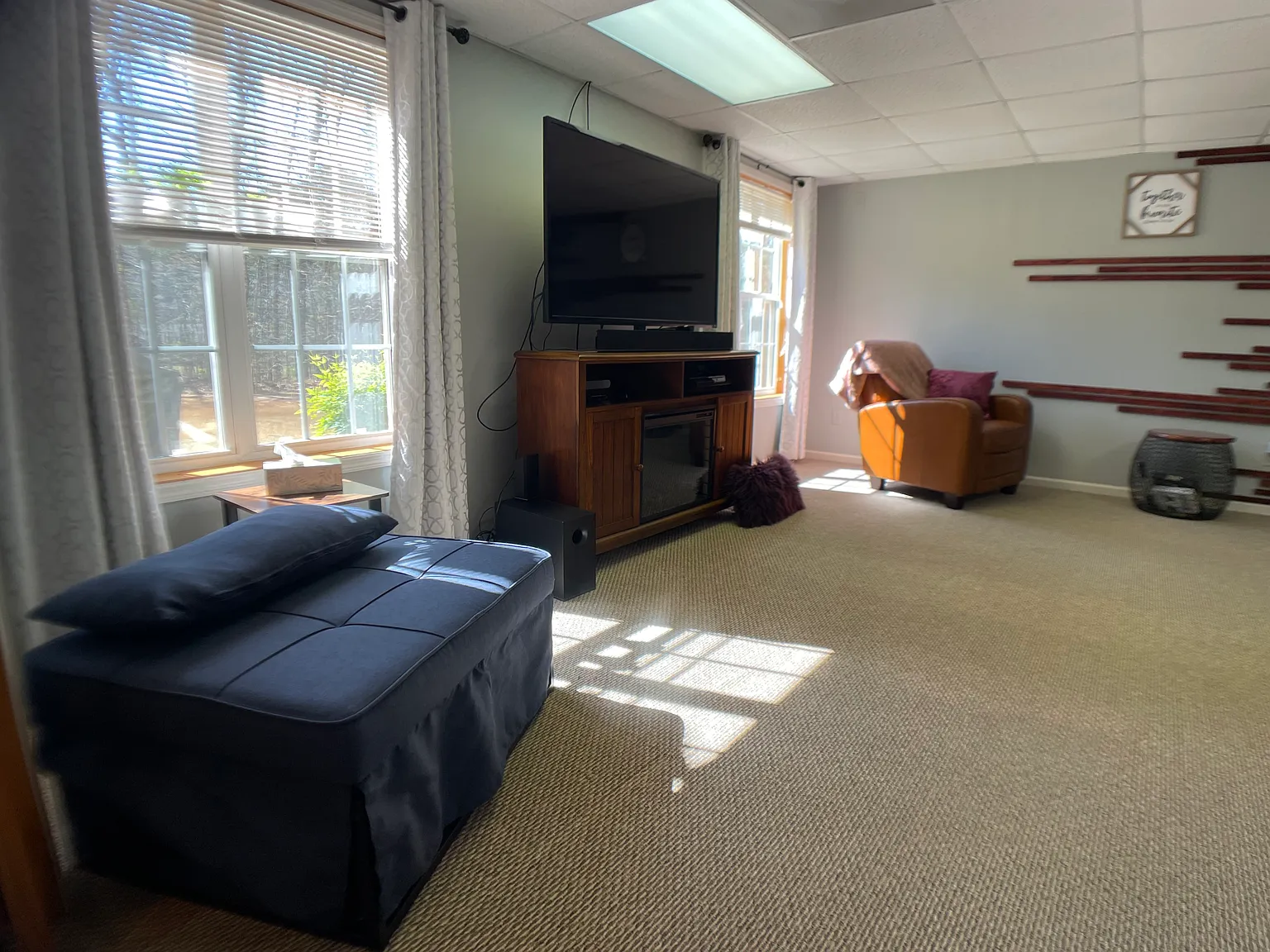 2 bed, $2,400 — Photo 2