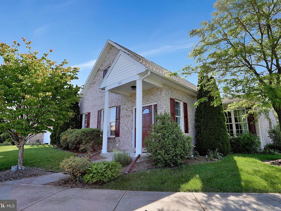 1st image of 1885 Meridian Dr