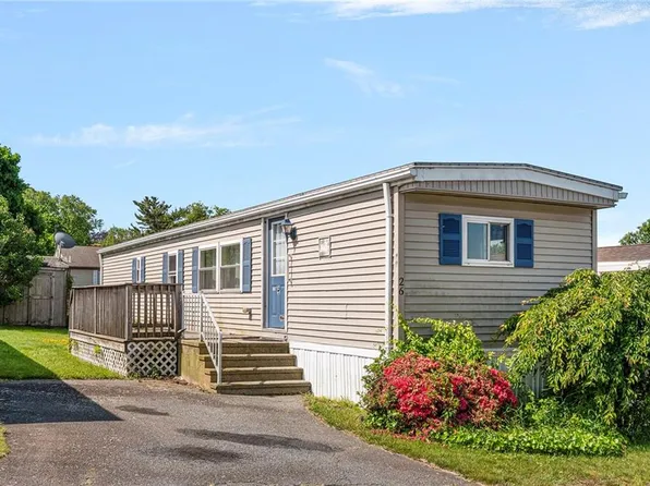 26 Bayview Park, Middletown, RI 02842