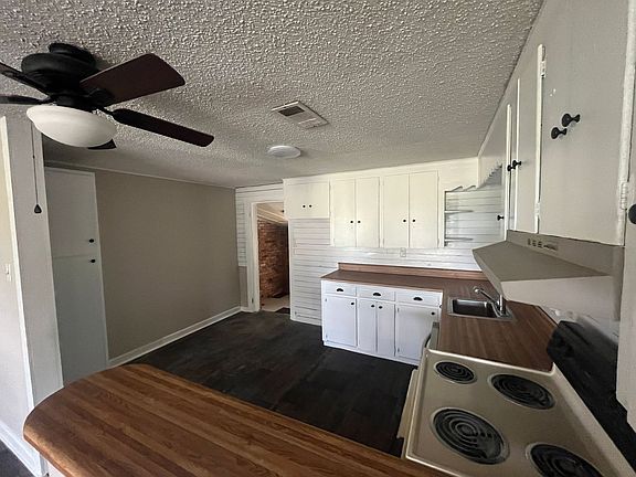5th image of 1105 Lingo Rd
