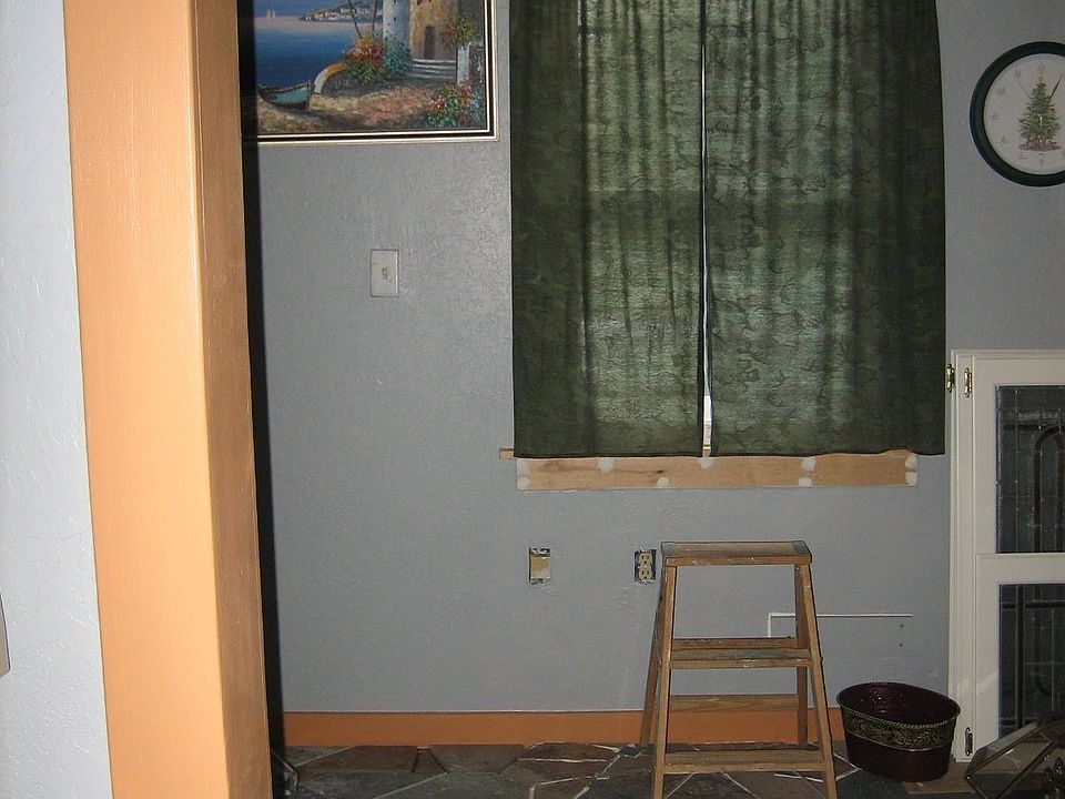 Dining room tile Before it was finished 2005