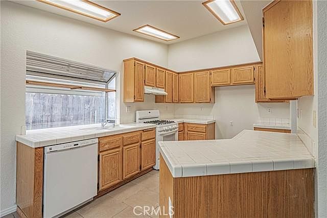 1st image of 2084 Rosemary Ct