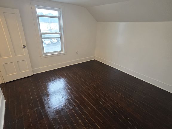 5th image of 2 Saint Marys Rd #1