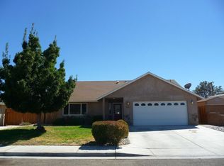 905 W Hood Ave, Ridgecrest, CA 93555