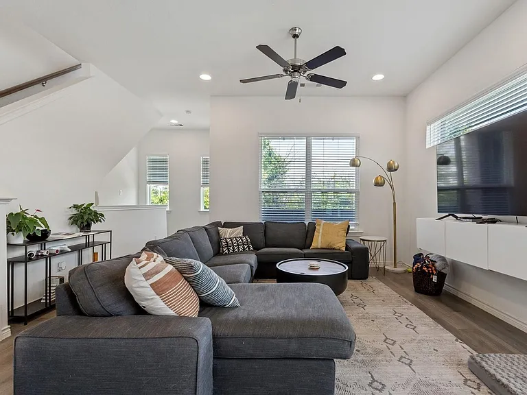 2830 Addison Park Ln — Photo 14