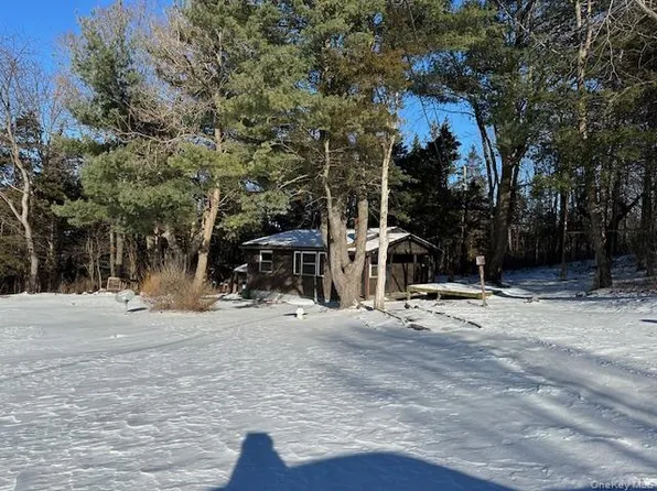 54 Jessup Rd, Warwick, NY 10990