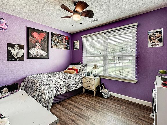 5th image of 1305 Thomas Dr