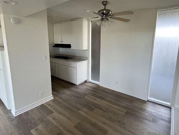5th image of 1155 E Del Mar Blvd #217