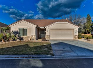 4449 S Broadmoor Dr, St George, UT 84790