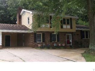 211 SE Maynard Rd, Cary, NC 27511