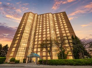 90 Dale Ave #1706, Toronto, ON M1J3N4
