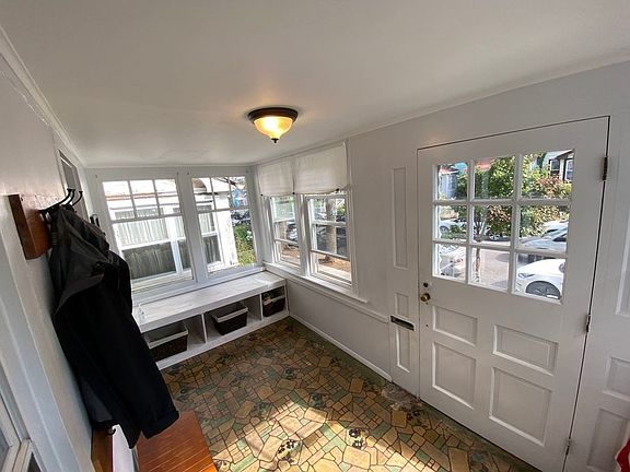 4th image of 3134 93rd St