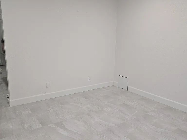 1407 San Bernardino Ave — Photo 1