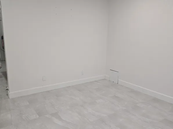1407 San Bernardino Ave, Pomona, CA 91767