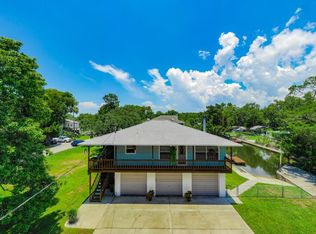 5993 Avenue Of The Palms, Weeki Wachee, FL 34607