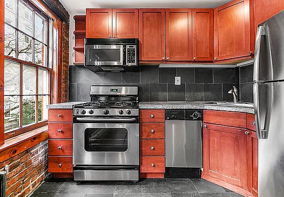 3rd image of 269 W 4th St APT 3