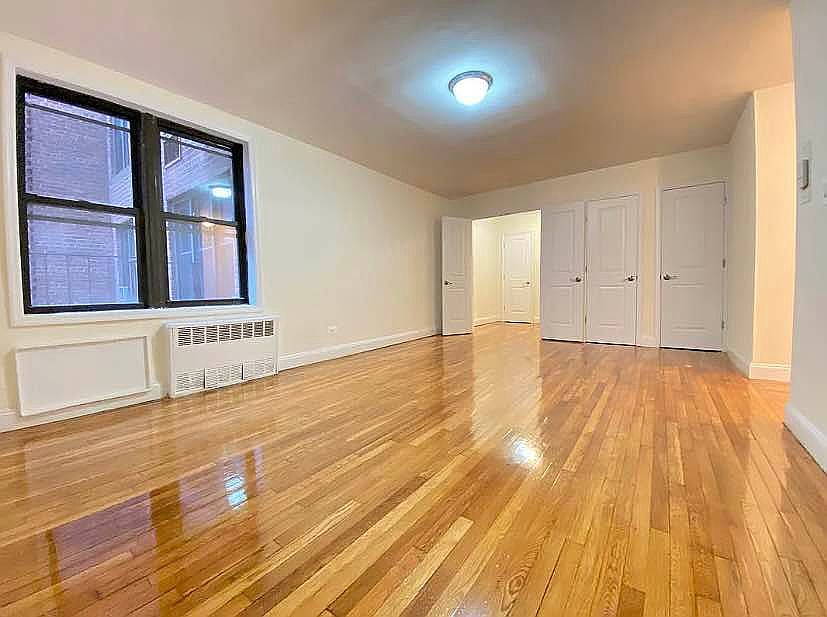 1st image of 14415 41st Ave #402