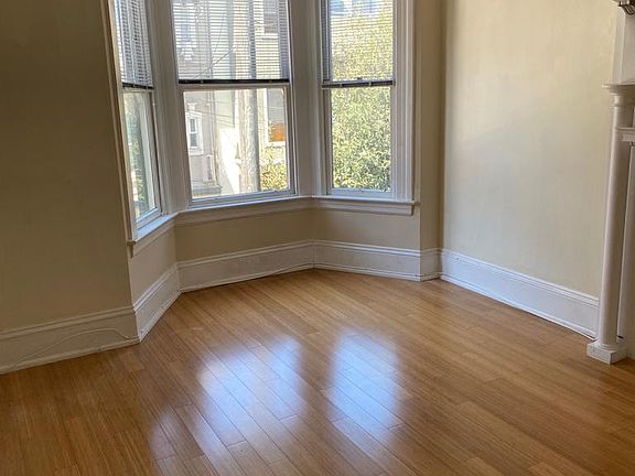 4th image of 947 Jackson St #947