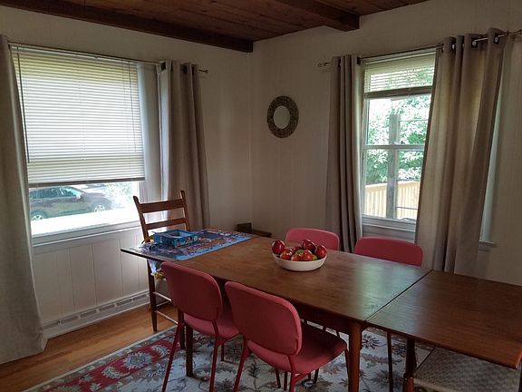 4th image of 10611 Parkwood Dr
