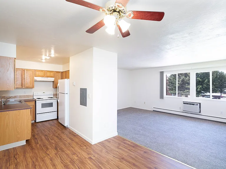 Greentree Apartments — Photo 6