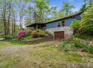 257 Pine St, Black Mountain, NC 28711