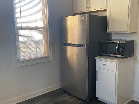 4th image of 1415-1417 Olivewood Ave