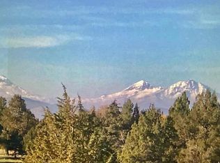 2525 NE Negus Way, Redmond, OR 97756