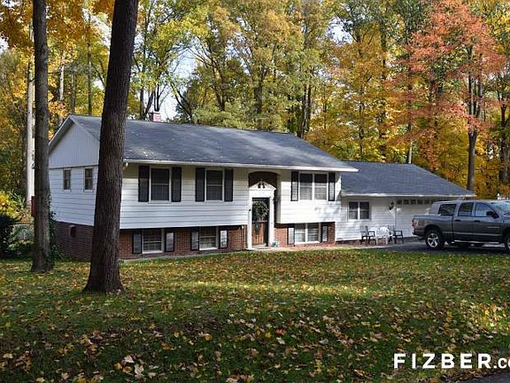 2nd image of 2714 W Westchester Dr