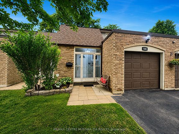 2nd image of 2440 Bromsgrove Rd #100
