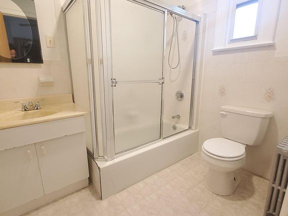 5th image of 312 Oceanview Ave #1R