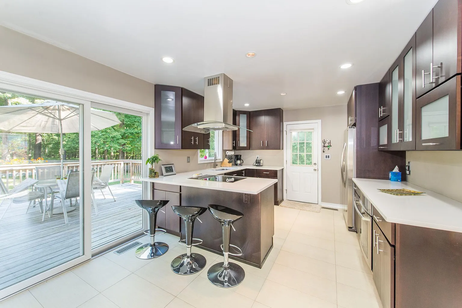 363 Halsey Rd photo 1