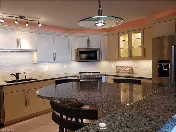 5th image of 870 S Collier Blvd Unit 203