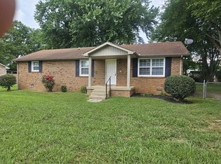6731 Forrest Ln, Murfreesboro, TN 37129