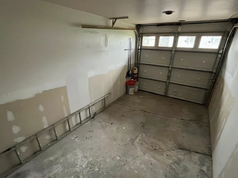 14220 Beaubien St #1 — Photo 8