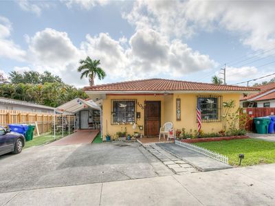 1105 NW 30th Ave, Miami, FL, 33125