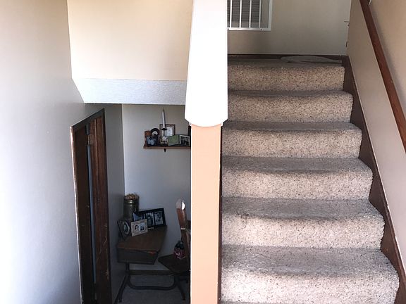5th image of 515 Parkview Ln