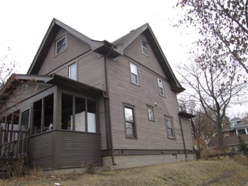 2nd image of 776 Iglehart Ave