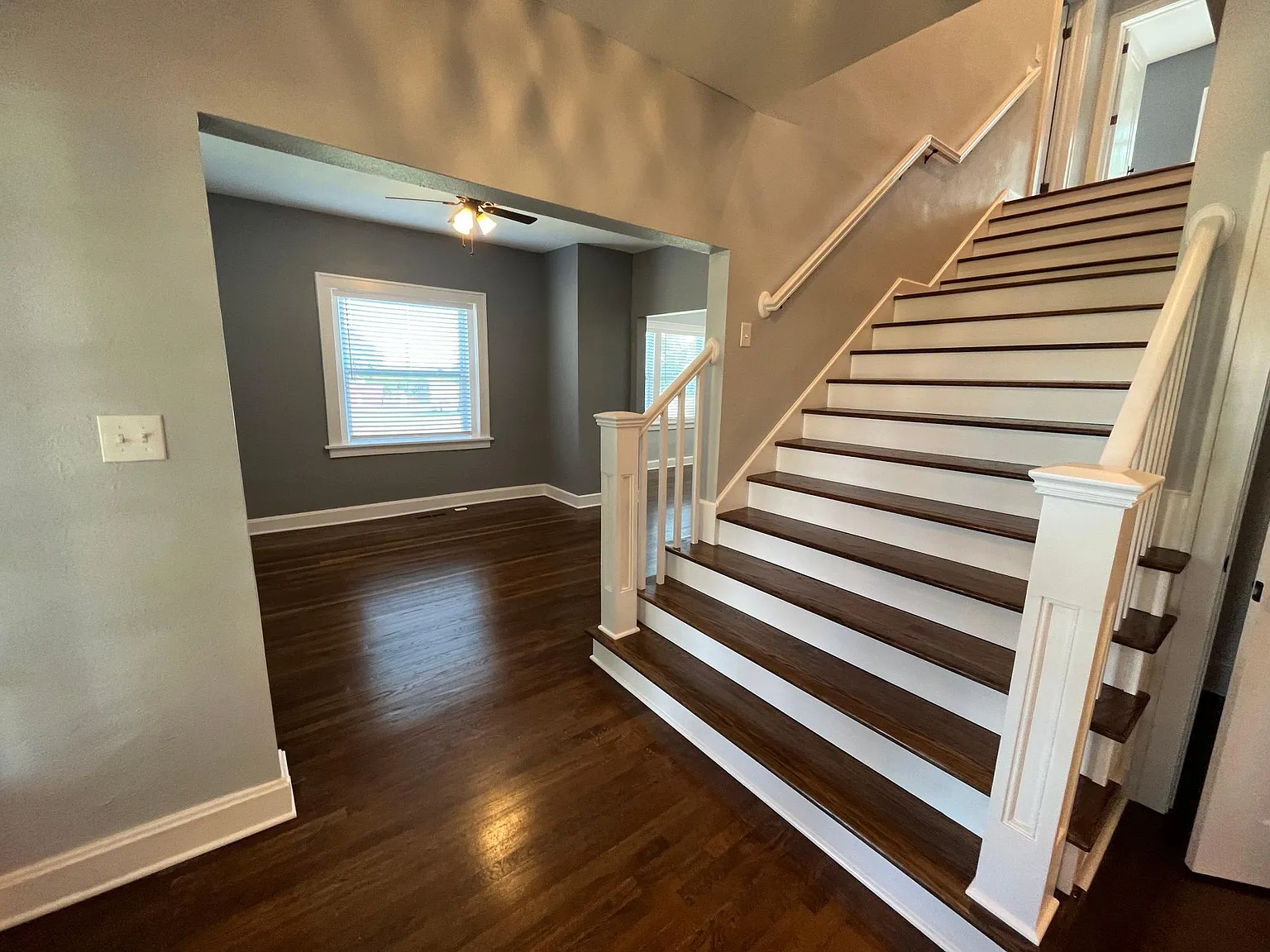 4 bed, 2.5 bath, 2068 sqft, $2,500 — Photo 4